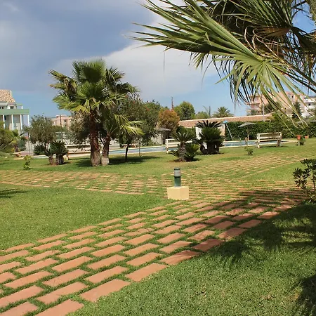 Deveses Park Апартаменты